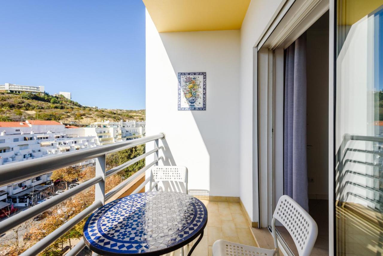 Amazing Apartment In Albufeira Buitenkant foto