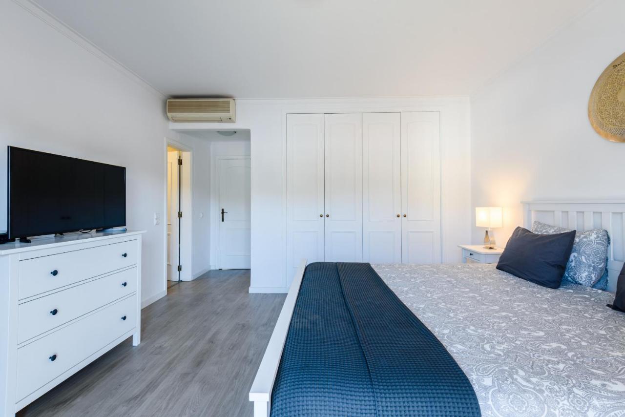 Amazing Apartment In Albufeira Buitenkant foto