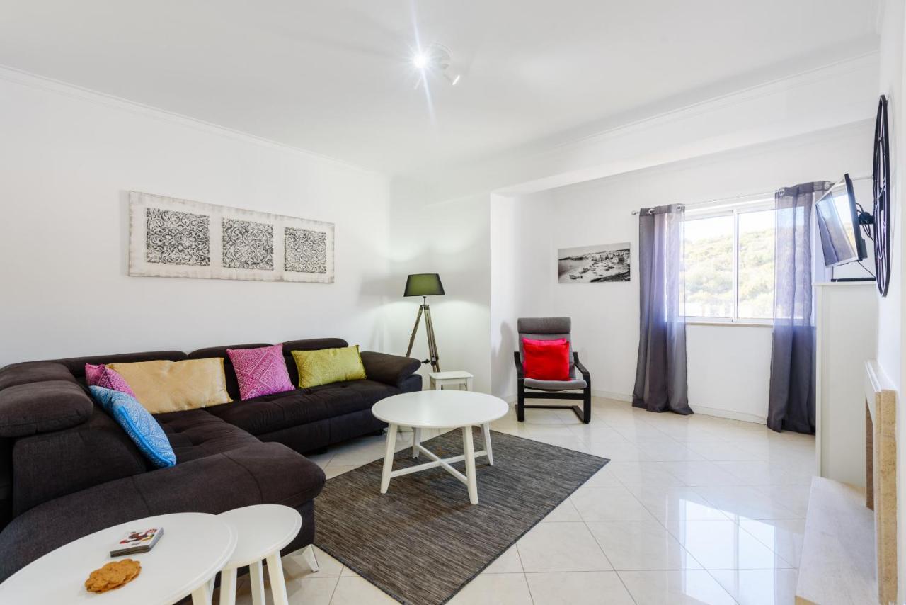 Amazing Apartment In Albufeira Buitenkant foto