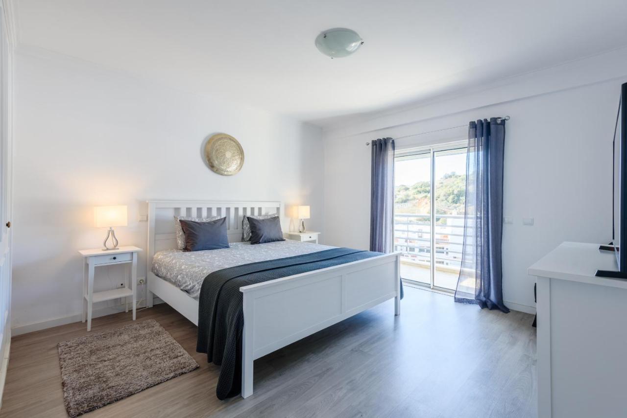 Amazing Apartment In Albufeira Buitenkant foto