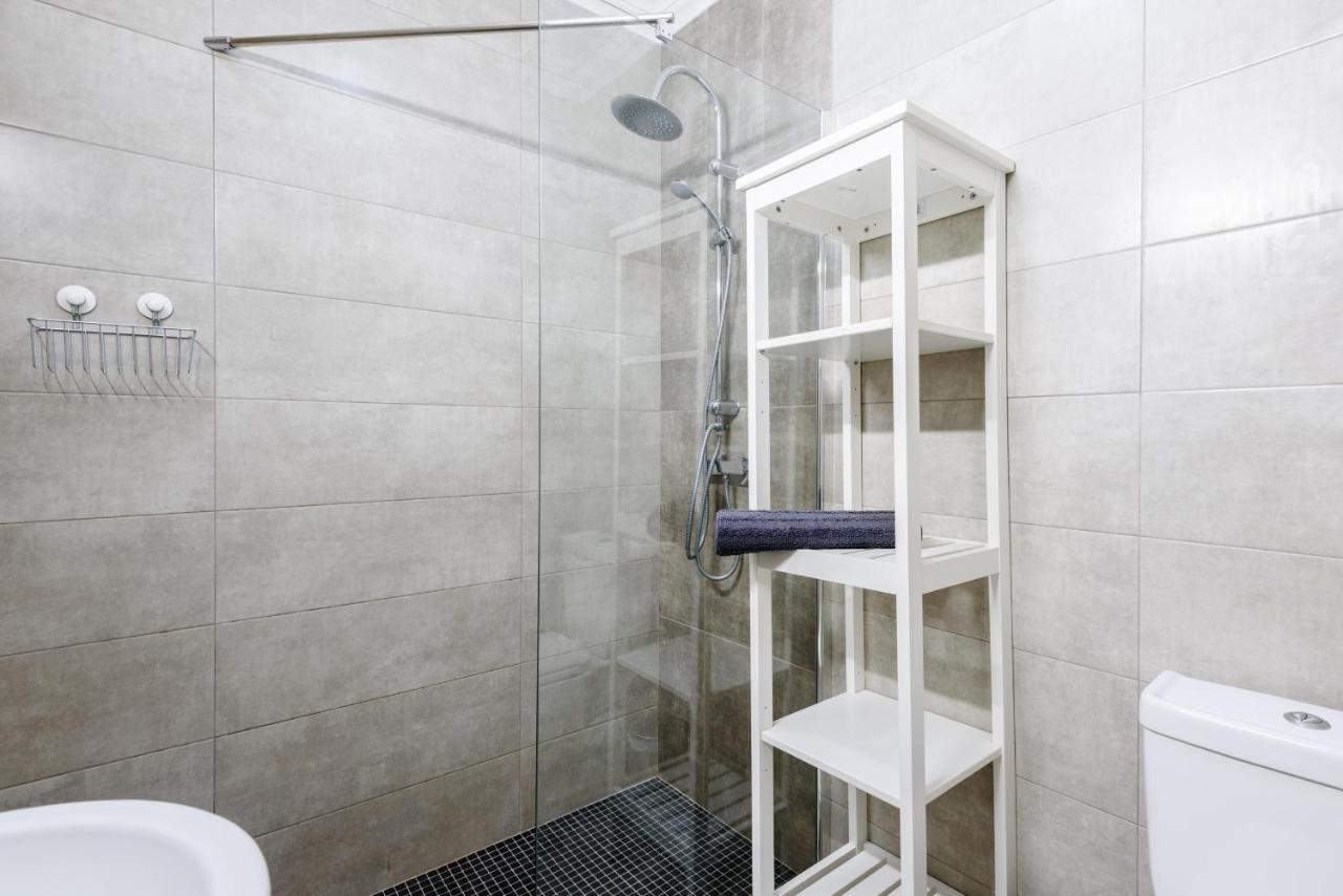 Amazing Apartment In Albufeira Buitenkant foto