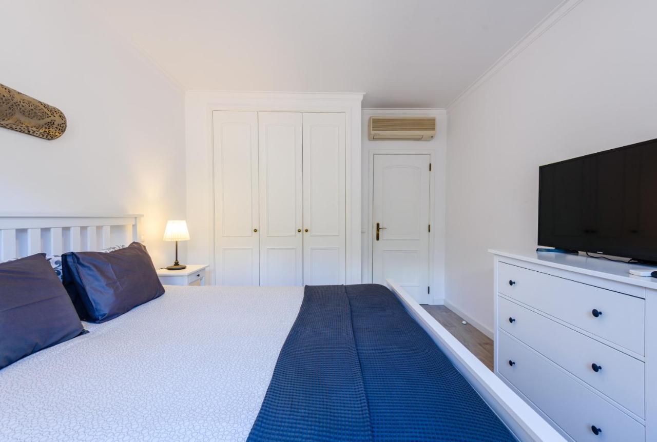 Amazing Apartment In Albufeira Buitenkant foto